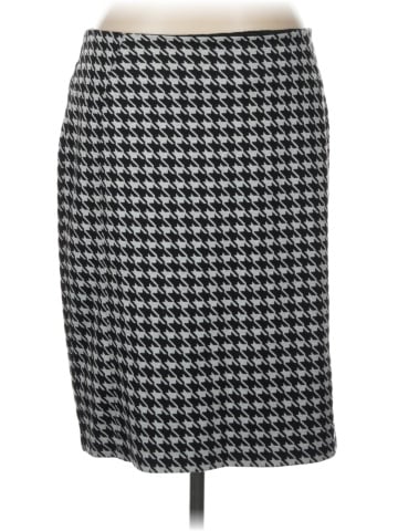 New York & Company Casual Skirt (view 1)