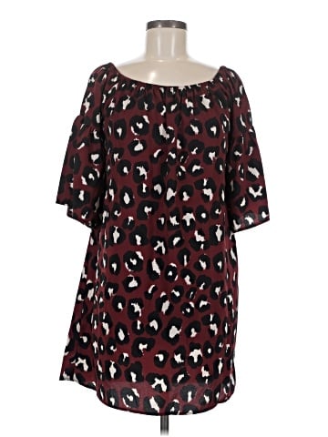 Tyche Short Sleeve Blouse (view 1)