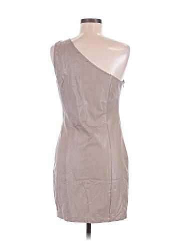 Forever 21 Cocktail Dress (view 2)