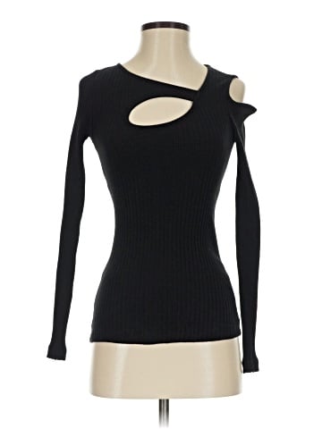 Harlowe & Graham Long Sleeve T-Shirt (view 1)