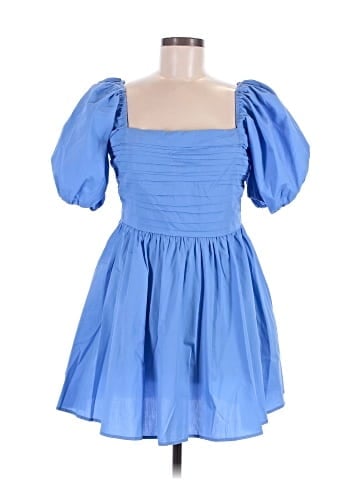 Abercrombie & Fitch Cocktail Dress (view 1)