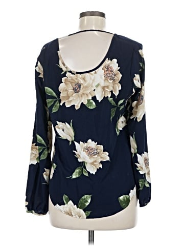Le Lis Long Sleeve Blouse (view 2)
