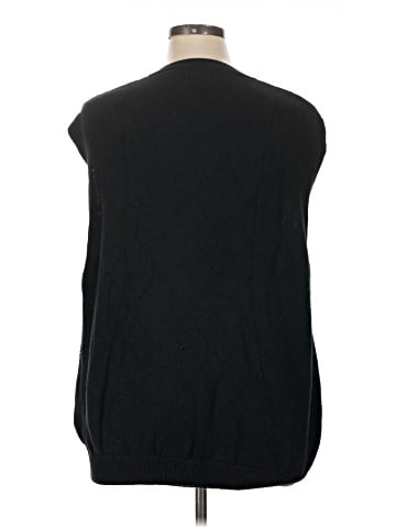 Pebble Beach Sweater Vest (view 2)