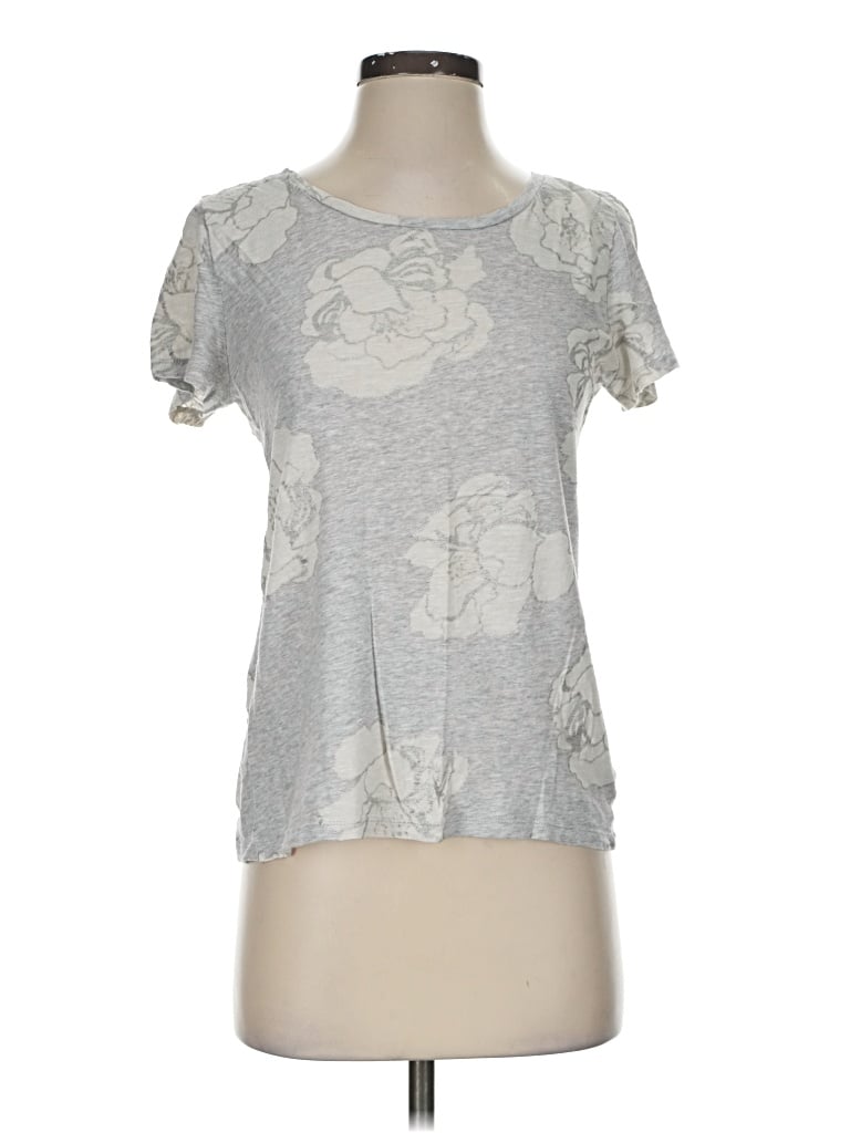 Pre-owned Gap Outlet Short Sleeve T-shirt In Silver