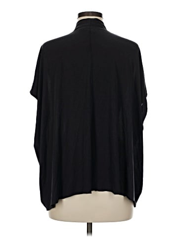 Akemi + Kin Kimono (view 2)