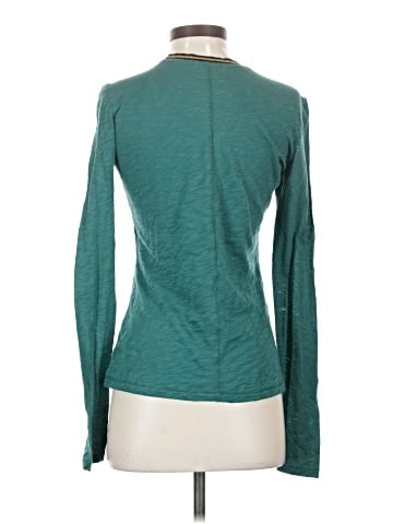 GOLDIE Long Sleeve T-Shirt (view 2)