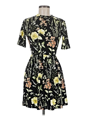 Forever 21 Casual Dress (view 1)