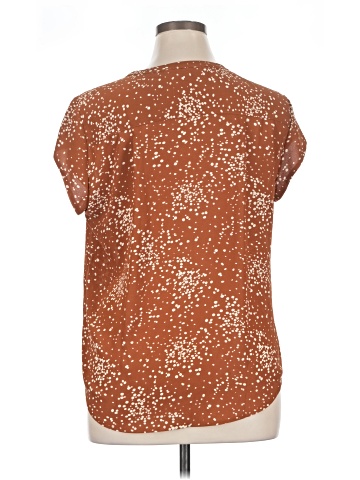 Fun2Fun Short Sleeve Blouse (view 2)