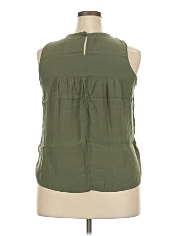 Francesca's Sleeveless Blouse (view 2)