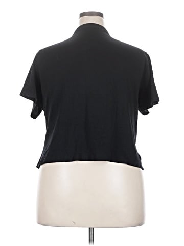 Old Navy Active T-Shirt (view 2)
