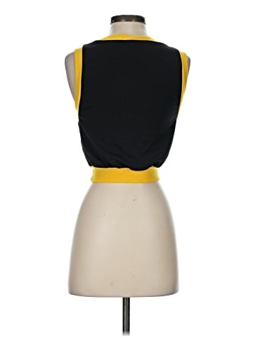 Zumba Wear Sleeveless T-Shirt (view 2)