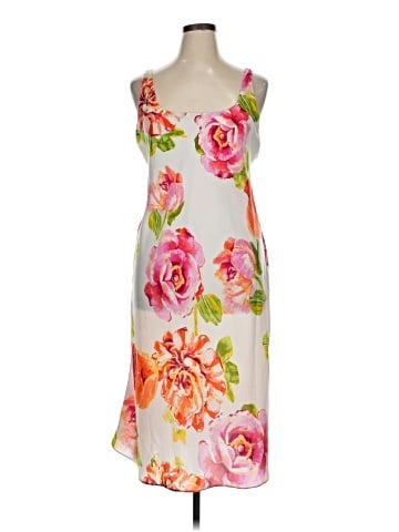 Natori Casual Dress (view 1)