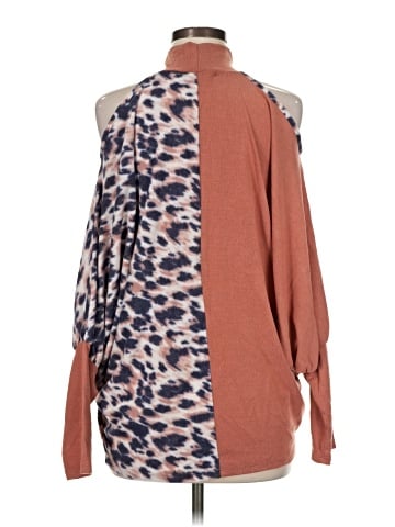 Hailey & Co. Long Sleeve Blouse (view 2)