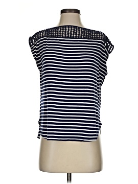 Loveappella Short Sleeve Top