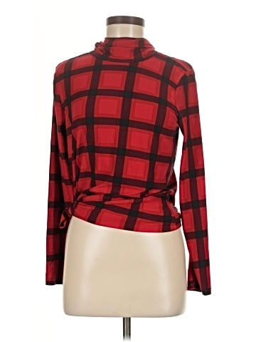 Alison Andrews Long Sleeve Top (view 1)