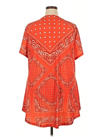 Lily by Firmiana Short Sleeve Blouse (view 2)