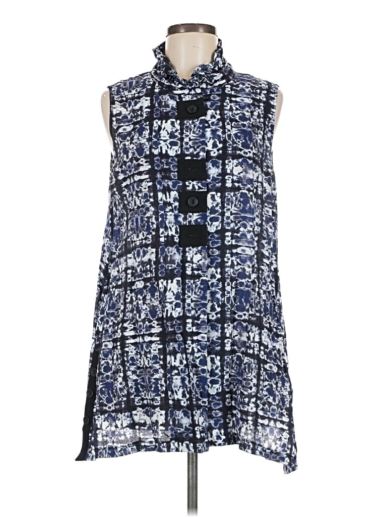 Pre-owned Carre Noir Sleeveless Button Down Shirt In Blue