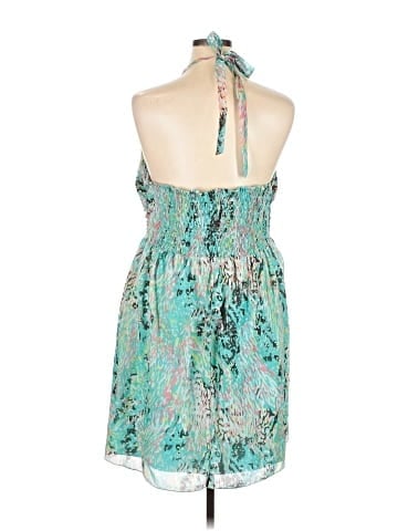 The Pyramid Collection Cocktail Dress (view 2)
