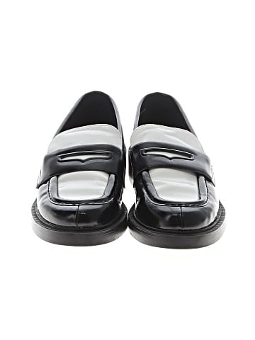Zara Flats (view 2)