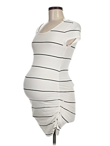 A Pea in the Pod Sleeveless T-Shirt (view 1)
