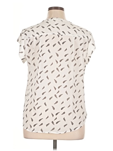 Fun2Fun Short Sleeve Blouse (view 2)