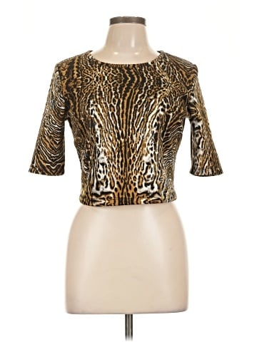 Romeo & Juliet Couture Short Sleeve Top (view 1)