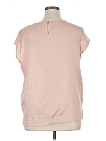 NY Collection Short Sleeve Top (view 2)