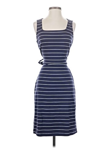 Old Navy Casual Dress (view 1)