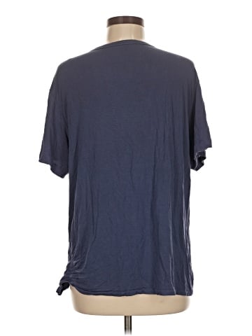 American Eagle Outfitters Short Sleeve T-Shirt (view 2)