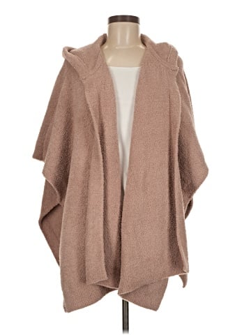 Barefoot Dreams Poncho (view 1)