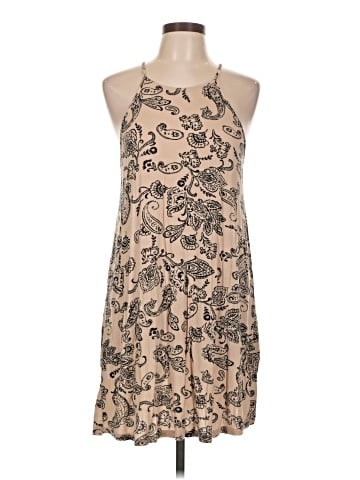Forever 21 Casual Dress (view 1)