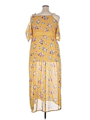 FASHION TO FIGURE Sleeveless Top (view 2)