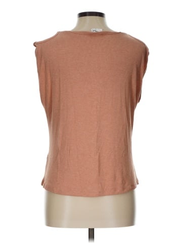LNA Sleeveless T-Shirt (view 2)