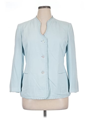 Rafael Blazer (view 1)