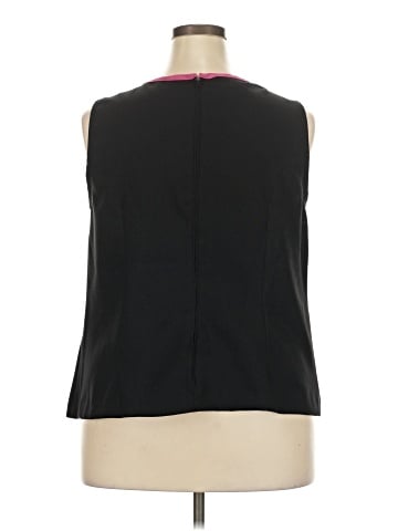 K Woman Sleeveless Top (view 2)