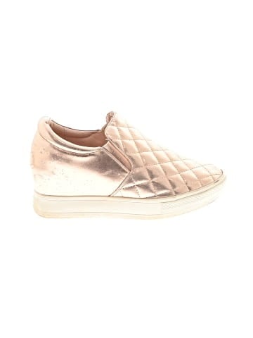 Wanted Wedges (view 1)