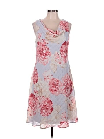 Signature by Robbie Bee Casual Dress (view 1)