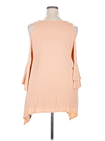 Torrid 3/4 Sleeve Top (view 2)