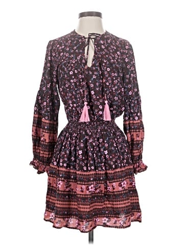 VICI Casual Dress (view 1)