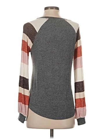 Maurices Long Sleeve T-Shirt (view 2)