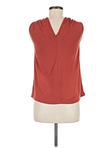 Amour Vert Sleeveless Blouse (view 2)