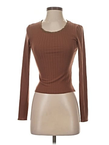 Kanji Long Sleeve Top (view 1)