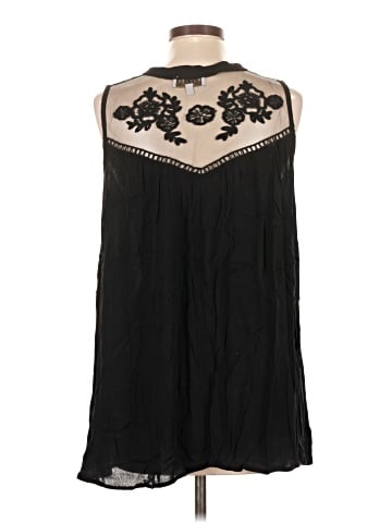 Hayden Sleeveless Blouse (view 2)