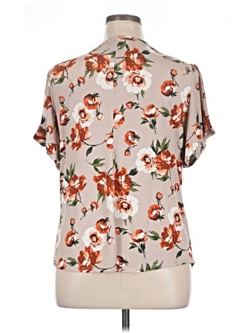 Naif Short Sleeve Blouse (view 2)