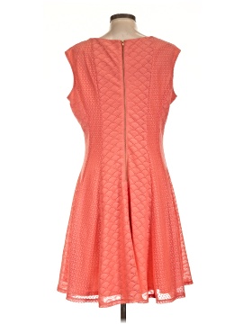 Danny And Nicole Women's Clothing On Sale Up To 90% Off Retail | ThredUp