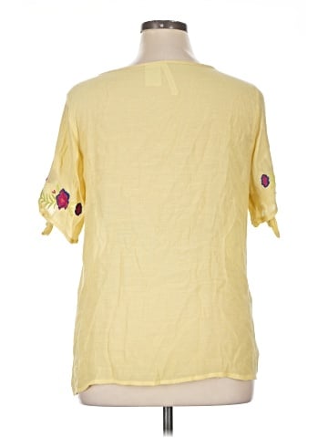 Forgotten Grace Short Sleeve Blouse (view 2)