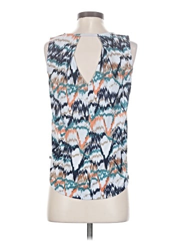 Mountain Hardwear Tank Top (view 2)