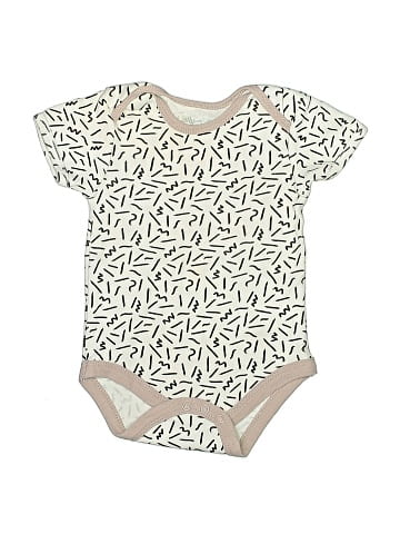 Emily and Oliver Short Sleeve Onesie (view 1)