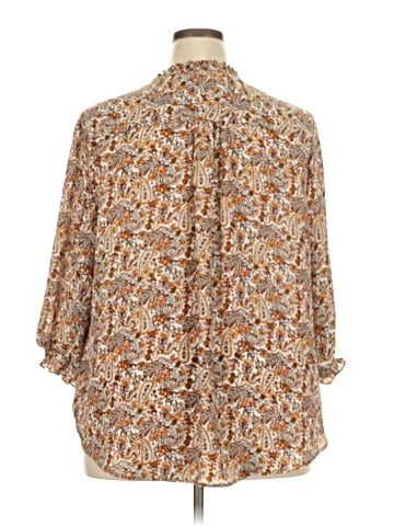 Carolina Belle 3/4 Sleeve Blouse (view 2)