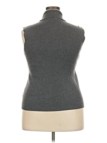 Versona Sweater Vest (view 2)